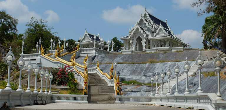 attraction8