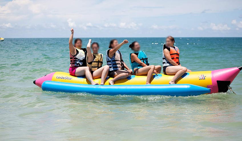 banana-boat-ride-goa