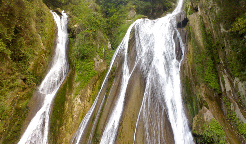 kempty-falls-mussoorie