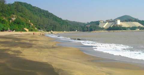 Hac Sa Beach