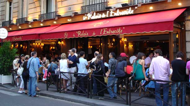 La Cafe de Paris