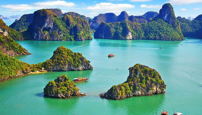 Ha-Long-Bay Ha-Long-Bay