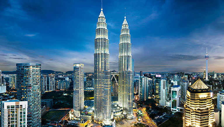 Kuala Lumpur with SuperStar Libra Kuala Lumpur with SuperStar Libra